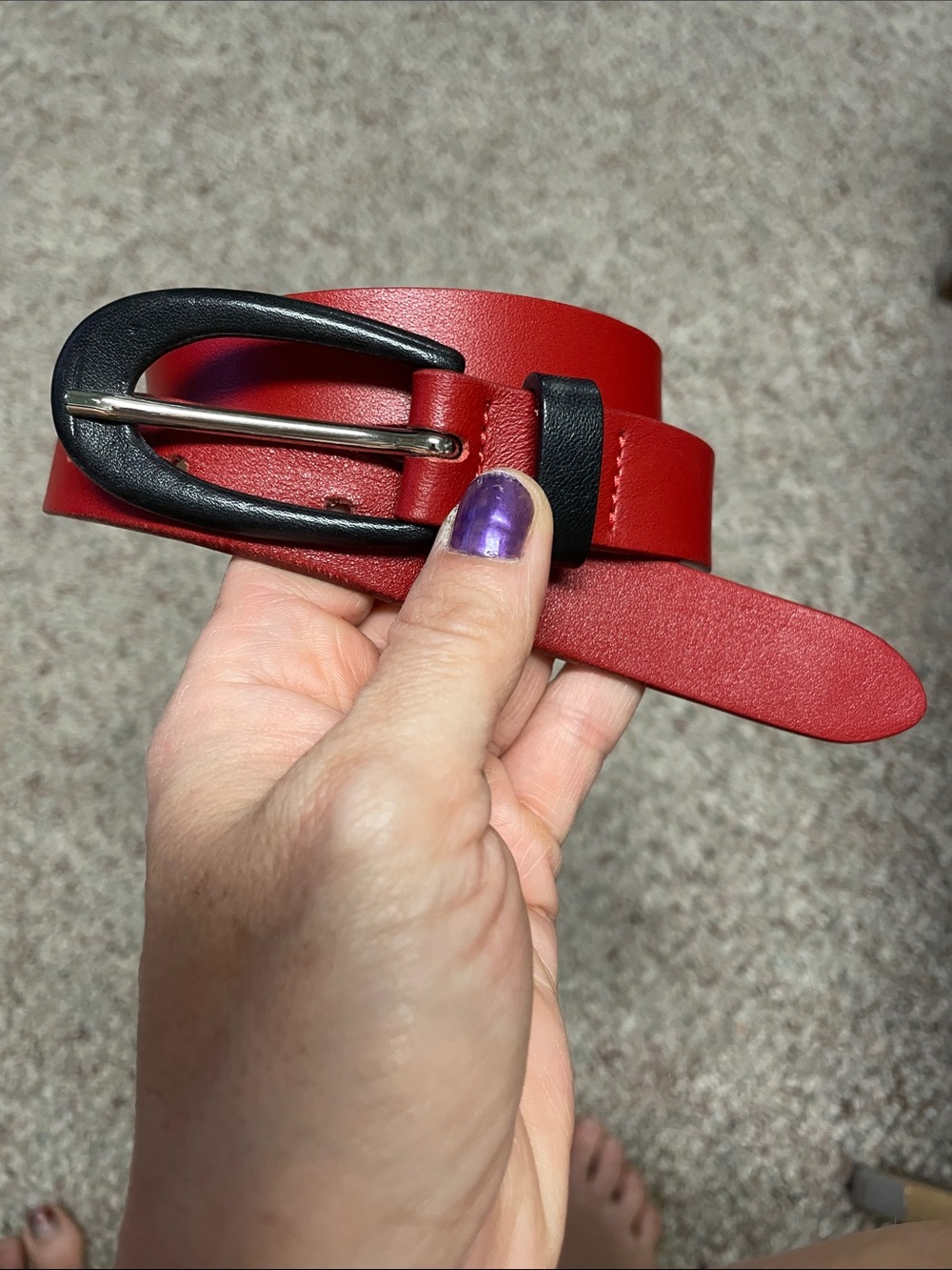 Garuglieri Women's Red Leather Belt with Black Accent Buckle- new
